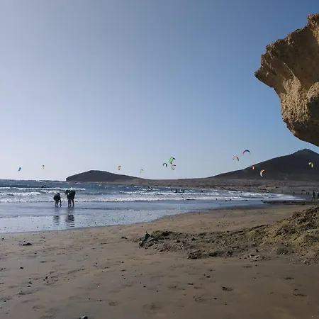 Coqueto En El Medano (Tenerife)
